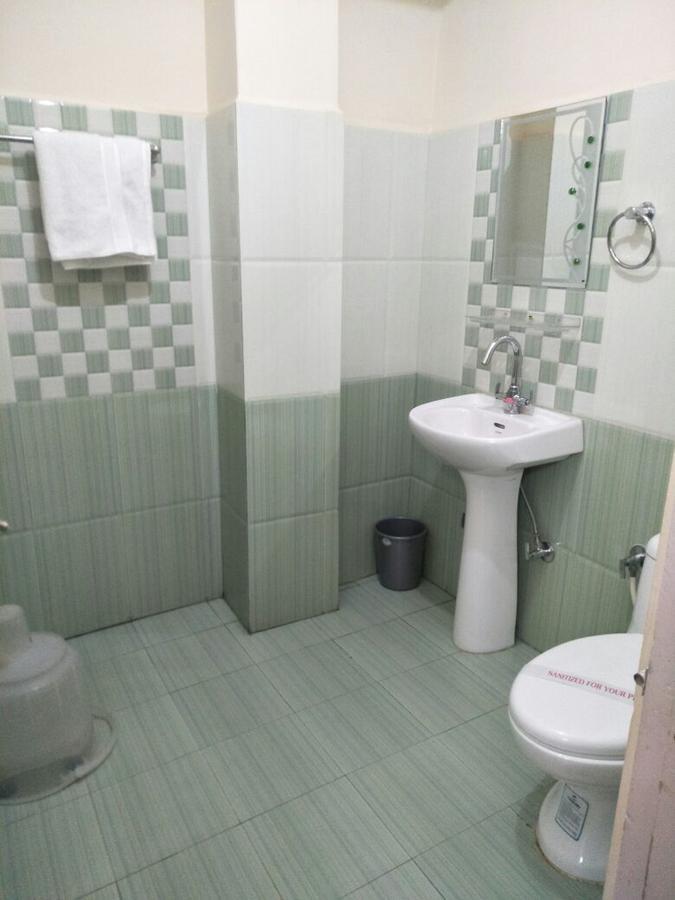 Hotel Mansarovar Banjar Экстерьер фото